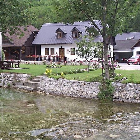 Apartment Mira Korana Kültér fotó
