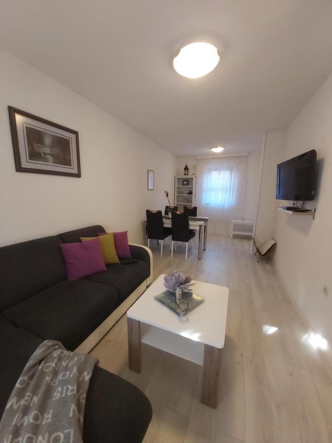 Apartment Mira Korana Kültér fotó