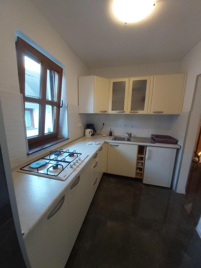 Apartment Mira Korana Kültér fotó