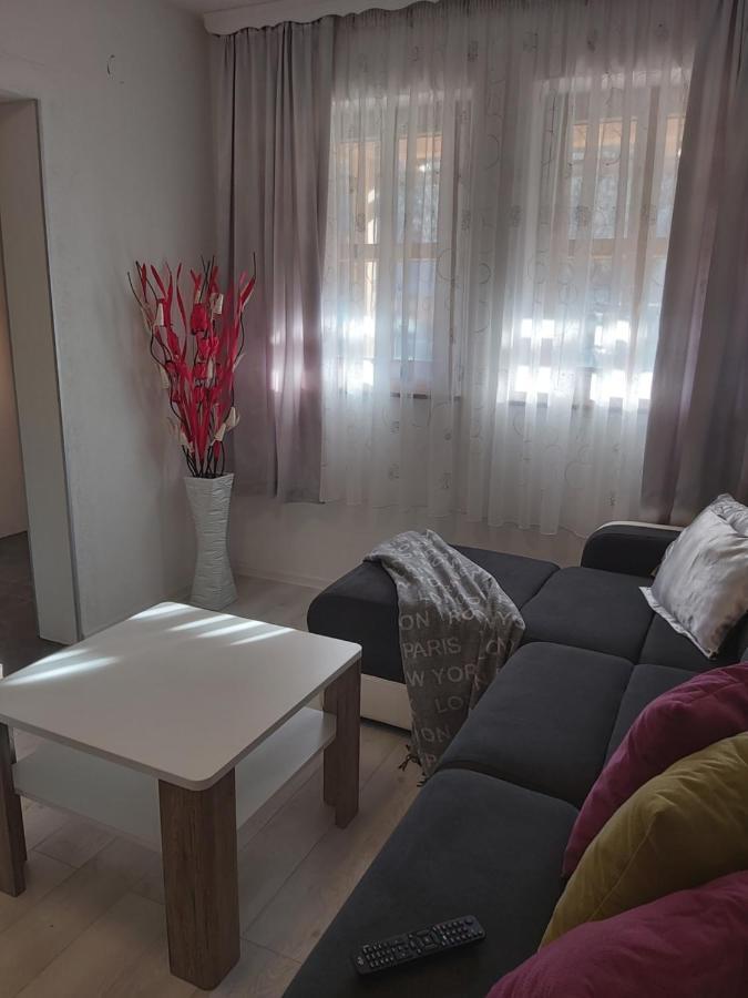 Apartment Mira Korana Kültér fotó