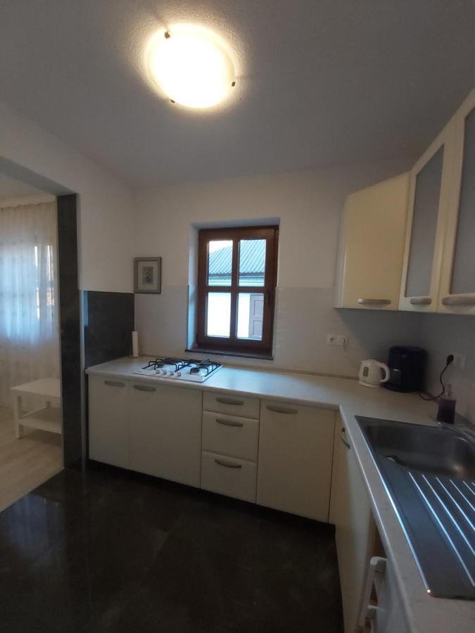 Apartment Mira Korana Kültér fotó