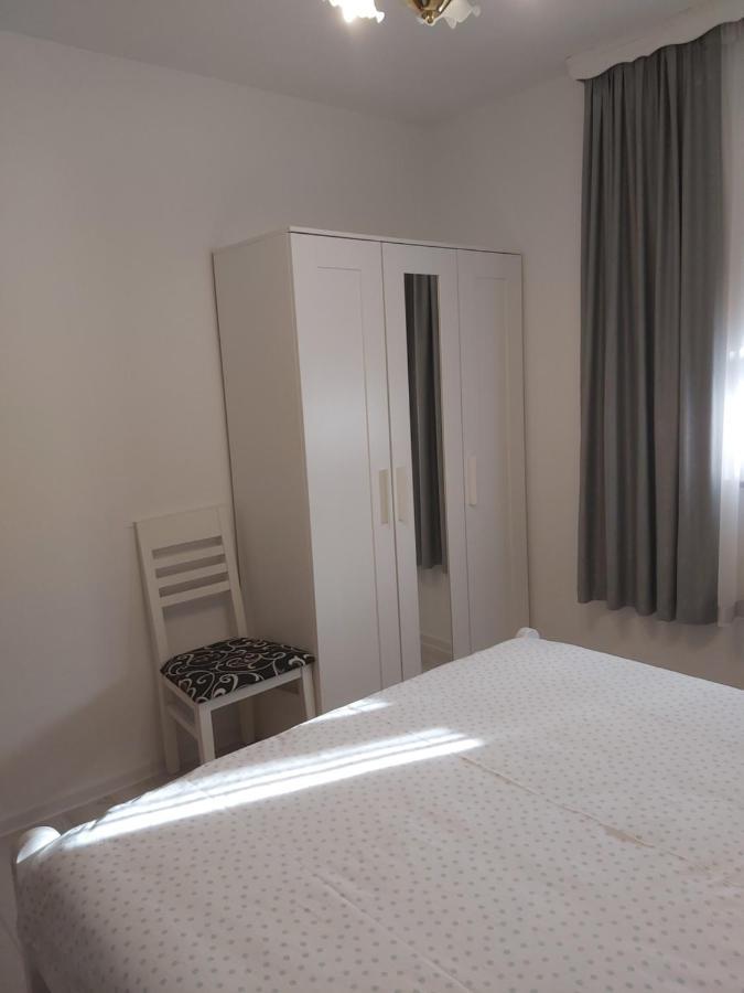 Apartment Mira Korana Kültér fotó