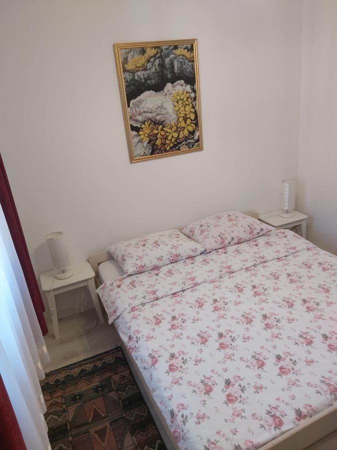 Apartment Mira Korana Kültér fotó