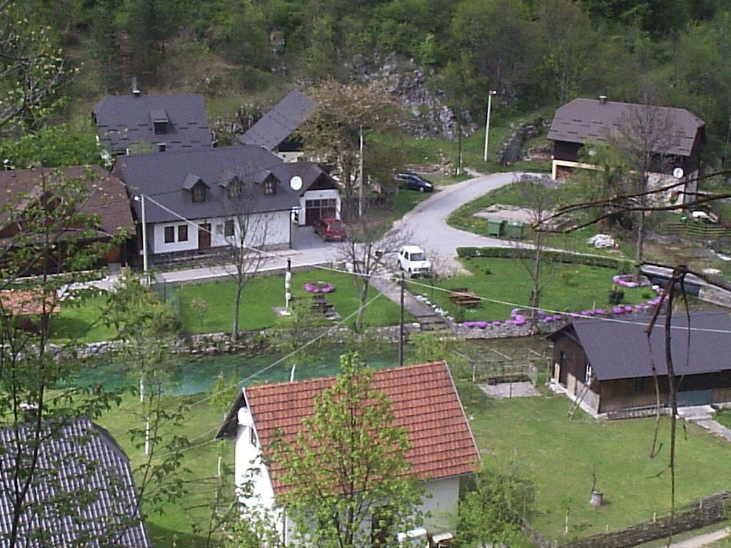 Apartment Mira Korana Kültér fotó